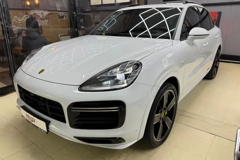 Porsche Cayenne din 2021 cu 31.000 km - oferta POR159260 - foto 3