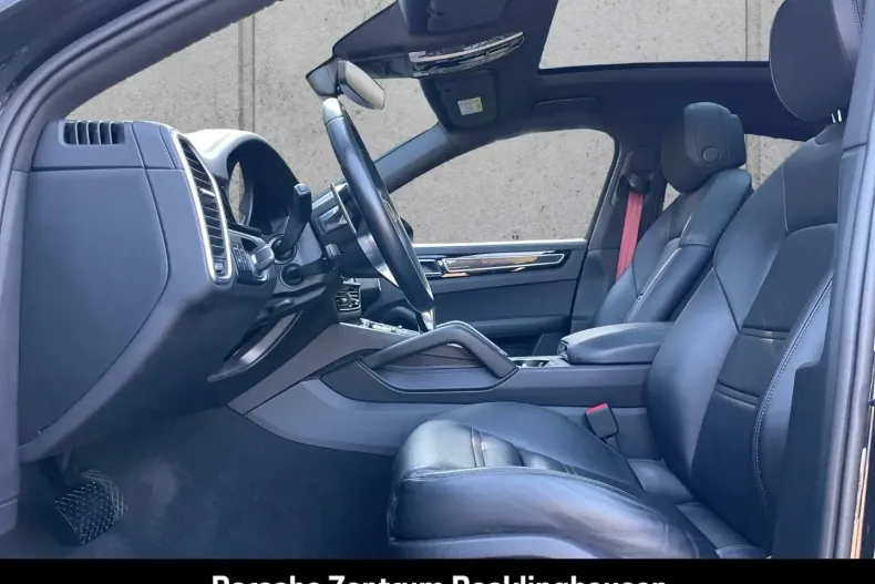 Porsche Cayenne din 2022 cu 67.886 km - oferta POR159267 - foto 5