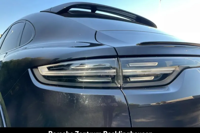 Porsche Cayenne din 2022 cu 67.886 km - oferta POR159267 - foto 14