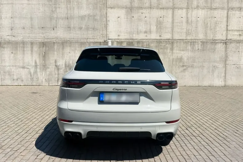 Porsche Cayenne din 2023 cu 31.252 km - oferta POR159268 - foto 9