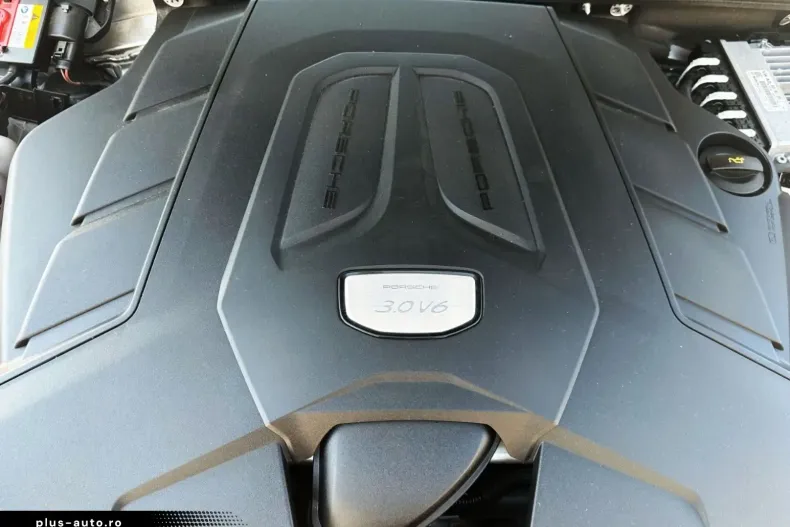 Porsche Cayenne din 2023 cu 31.252 km - oferta POR159268 - foto 12