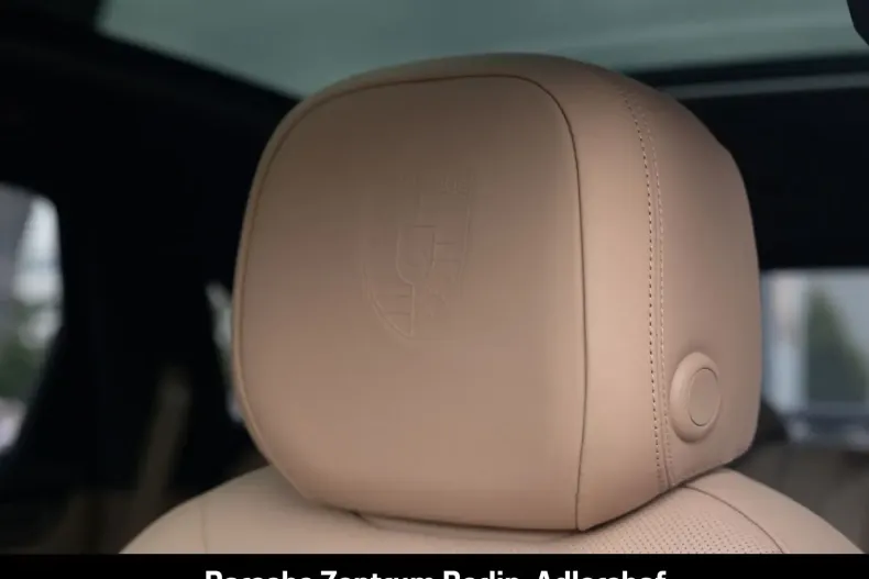 Porsche Cayenne din 2022 cu 45.804 km - oferta POR159269 - foto 13