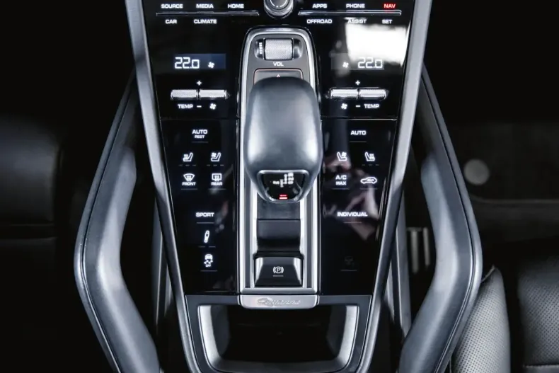 Porsche Cayenne din 2022 cu 46.200 km - oferta POR159270 - foto 21