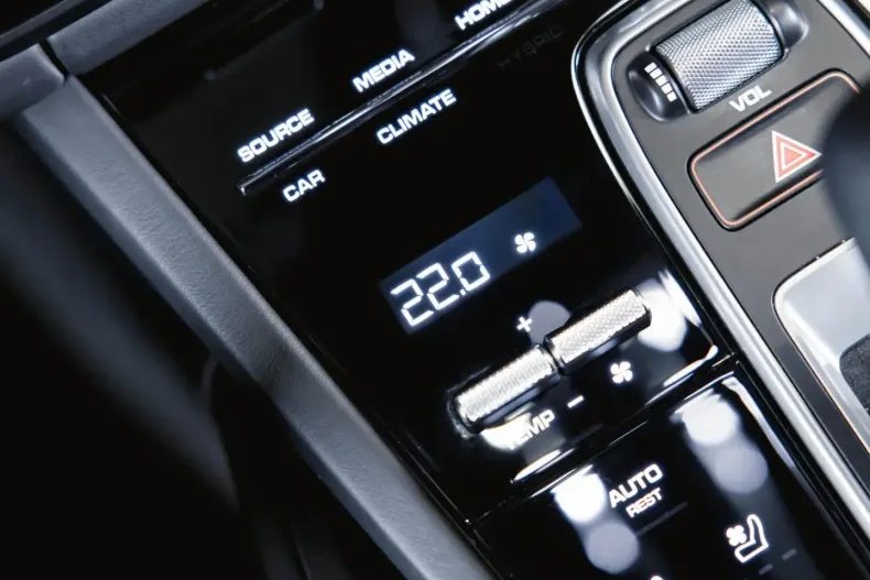 Porsche Cayenne din 2022 cu 46.200 km - oferta POR159270 - foto 35