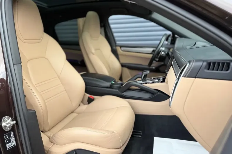 Porsche Cayenne din 2023 cu 32.000 km - oferta POR159272 - foto 34