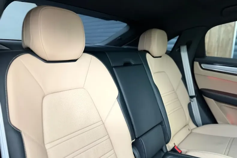 Porsche Cayenne din 2023 cu 32.000 km - oferta POR159272 - foto 38