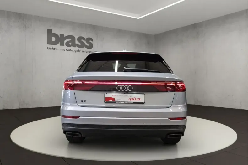 Audi Q8 din 2025 cu 22.798 km - oferta AUD159279 - foto 4