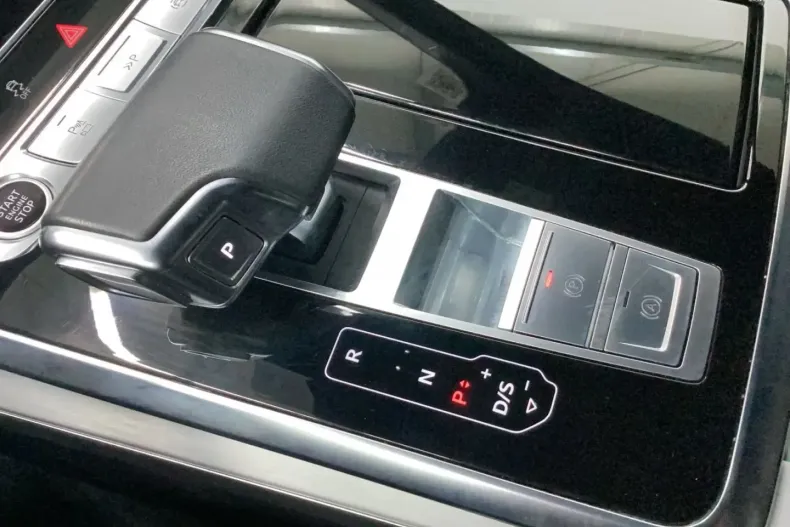 Audi Q8 din 2023 cu 50.483 km - oferta AUD159282 - foto 10