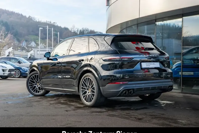 Porsche Cayenne din 2022 cu 42.822 km - oferta POR159284 - foto 4