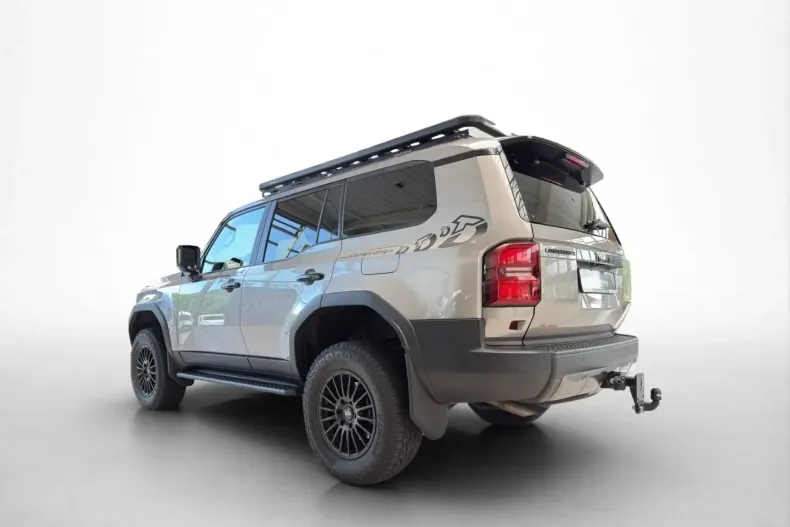 Toyota Land Cruiser din 2024 cu 12.500 km - oferta TOY159289 - foto 5