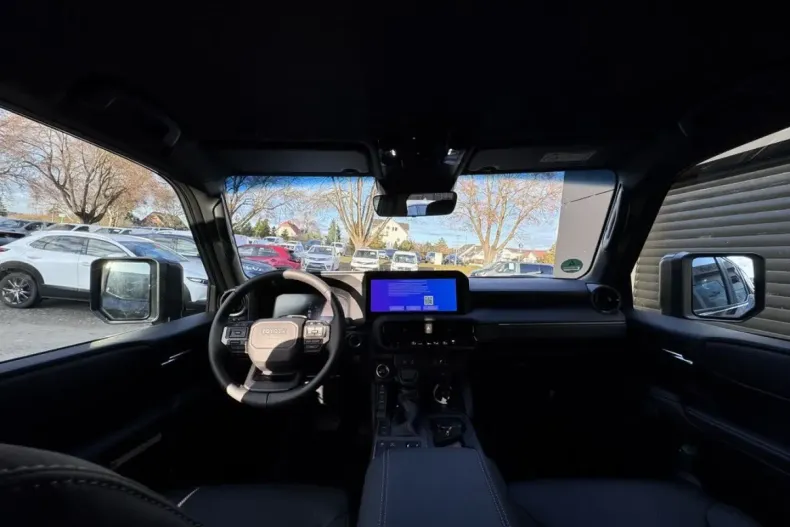 Toyota Land Cruiser din 2025 cu 11.000 km - oferta TOY159293 - foto 7