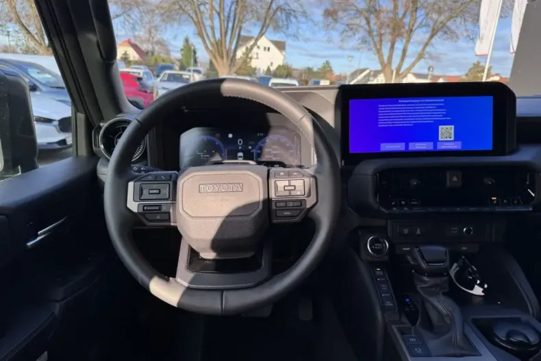 Toyota Land Cruiser din 2025 cu 11.000 km - oferta TOY159293 - foto 8
