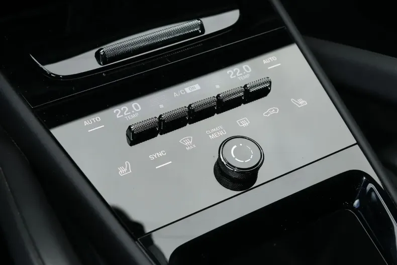 Porsche Cayenne din 2024 cu 31.600 km - oferta POR159299 - foto 19