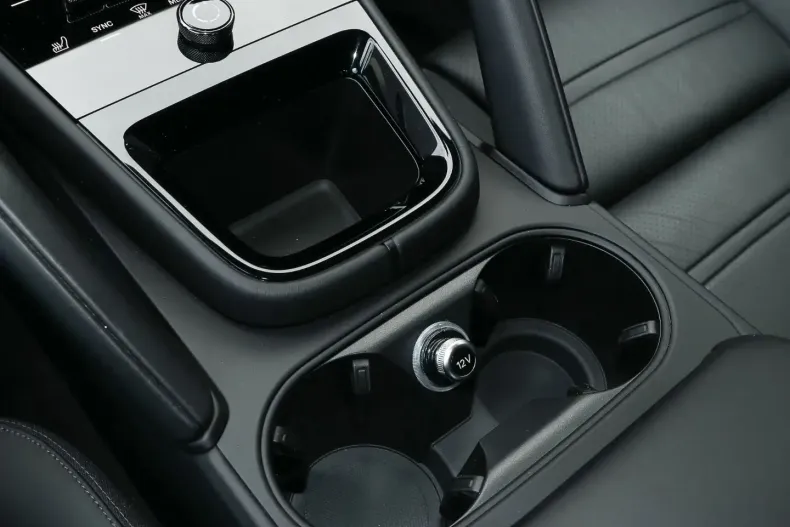 Porsche Cayenne din 2024 cu 31.600 km - oferta POR159299 - foto 20