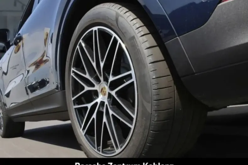 Porsche Cayenne din 2023 cu 19.850 km - oferta POR159301 - foto 9