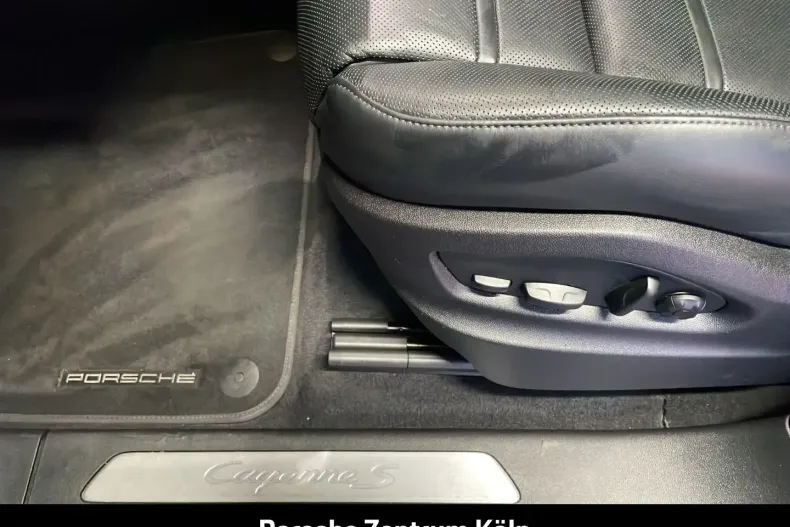 Porsche Cayenne din 2022 cu 40.845 km - oferta POR159303 - foto 29