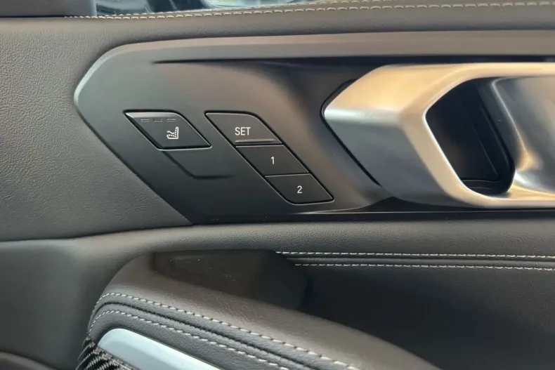 BMW X6 din 2024 cu 23.589 km - oferta BMW159312 - foto 19