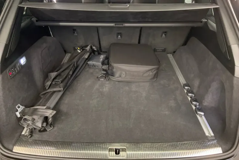 Audi Q7 din 2022 cu 49.372 km - oferta AUD159314 - foto 7