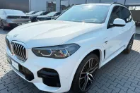 BMW X5 din 2022 cu 42.698 km - oferta BMW159328 - foto 1