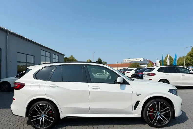 BMW X5 din 2022 cu 42.698 km - oferta BMW159328 - foto 5