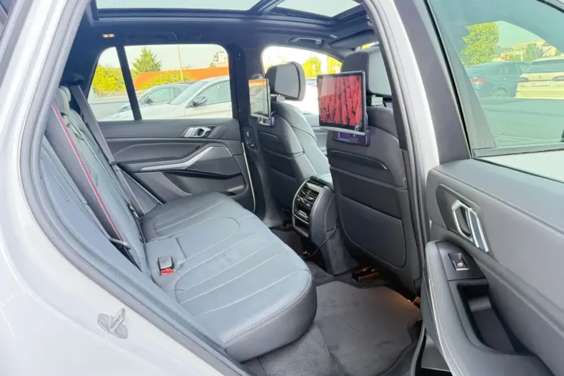 BMW X5 din 2022 cu 42.698 km - oferta BMW159328 - foto 11