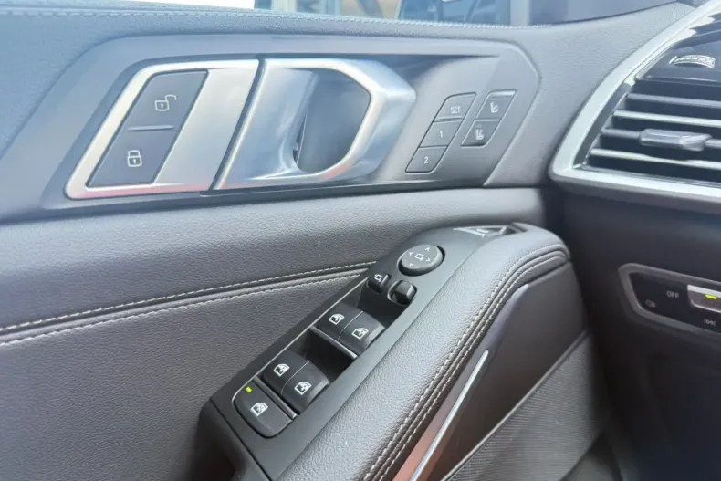 BMW X5 din 2022 cu 42.698 km - oferta BMW159328 - foto 42