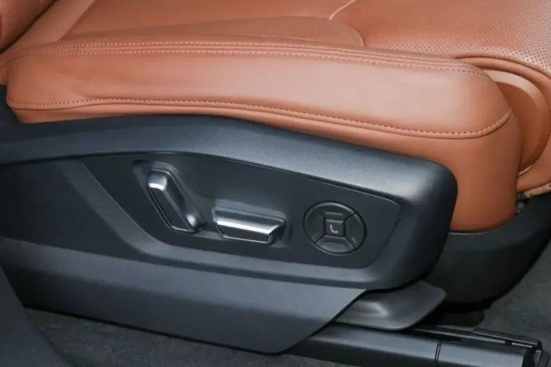 Audi Q7 din 2022 cu 42.900 km - oferta AUD159329 - foto 11