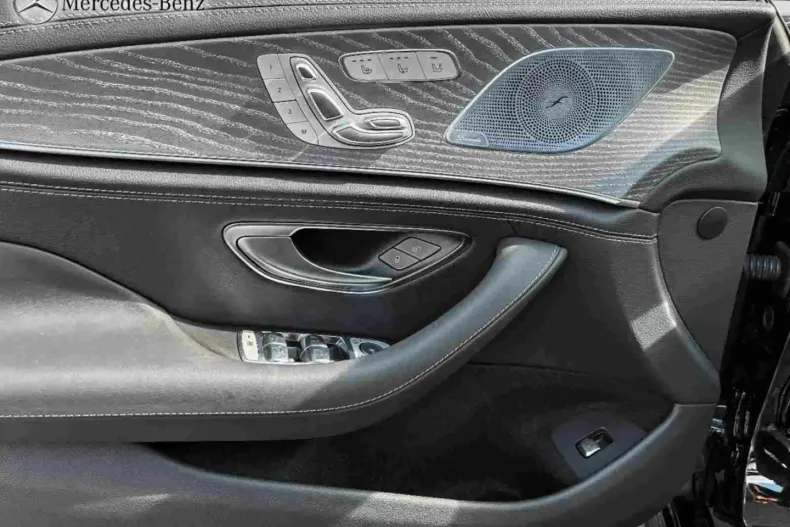 Mercedes-Benz AMG GT din 2024 cu 6.270 km - oferta MER159341 - foto 8