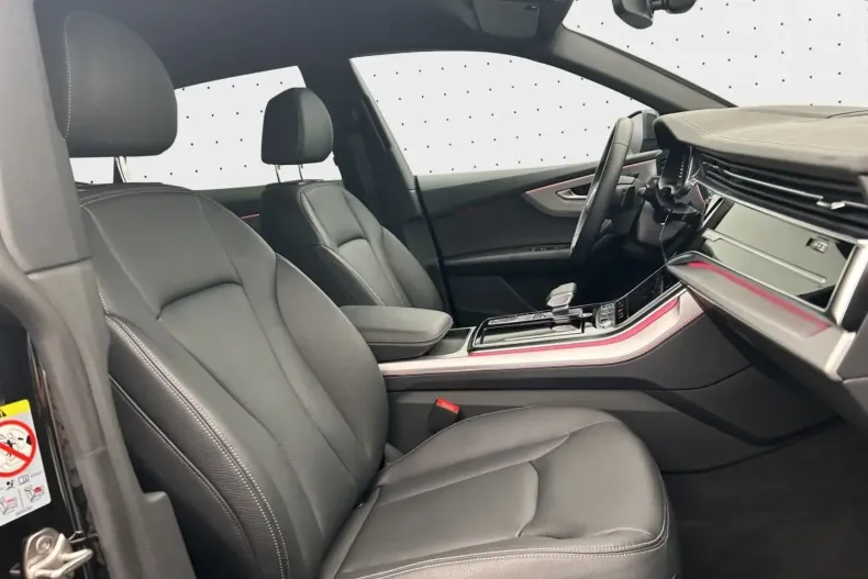 Audi Q8 din 2024 cu 21.716 km - oferta AUD159345 - foto 4