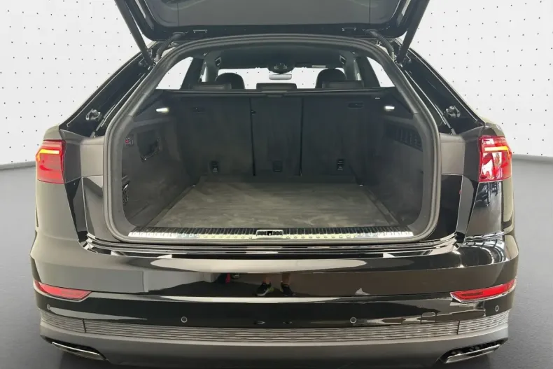 Audi Q8 din 2024 cu 21.716 km - oferta AUD159345 - foto 11