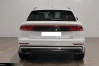 Audi Q8 din 2022 cu 29.300 km - oferta AUD159347 - foto 6