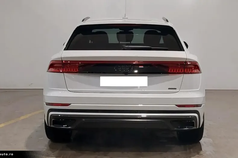 Audi Q8 din 2022 cu 29.300 km - oferta AUD159347 - foto 6