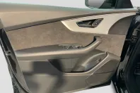 Audi Q8 din 2022 cu 44.652 km - oferta AUD159348 - foto 12