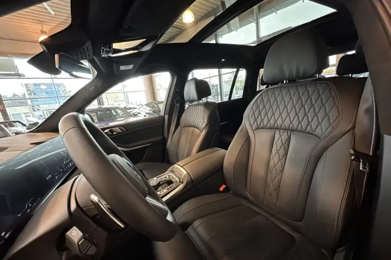 BMW X7 din 2023 cu 74.800 km - oferta BMW159353 - foto 2