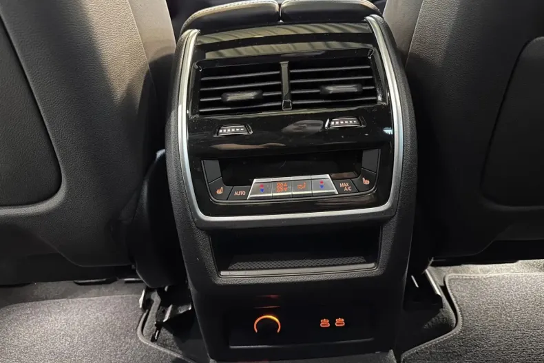 BMW X7 din 2023 cu 74.800 km - oferta BMW159353 - foto 7