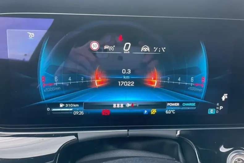 Mercedes-Benz AMG GT din 2025 cu 17.018 km - oferta MER159358 - foto 14