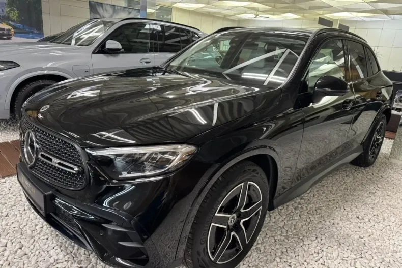 Mercedes-Benz GLC 200 din 2023 cu 47.057 km - oferta MER159361 - foto 1