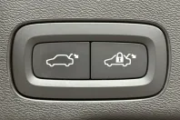 Volvo XC60 din 2023 cu 76.450 km - oferta VOL159365 - foto 7