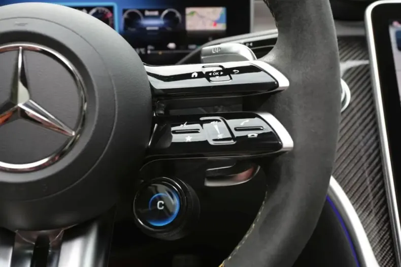 Mercedes-Benz C 63 AMG din 2024 cu 20.200 km - oferta MER159366 - foto 9