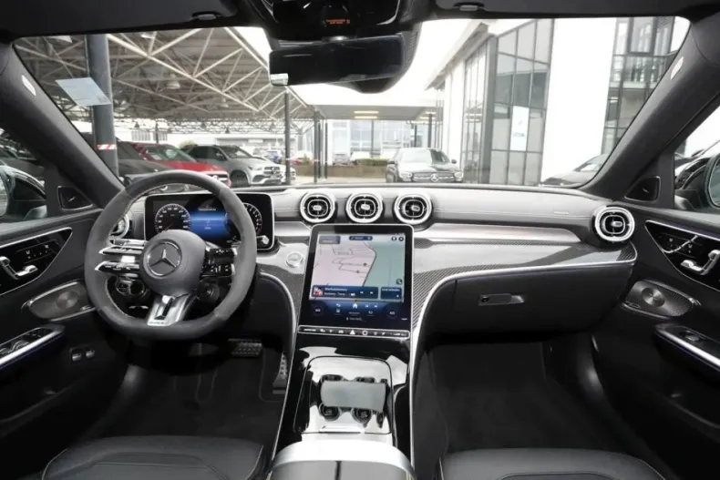 Mercedes-Benz C 63 AMG din 2024 cu 20.200 km - oferta MER159366 - foto 11