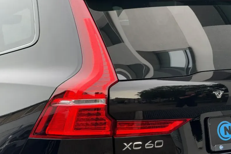 Volvo XC60 din 2023 cu 136.983 km - oferta VOL159367 - foto 40