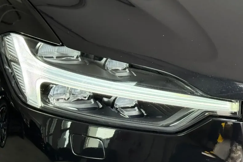 Volvo XC60 din 2023 cu 136.983 km - oferta VOL159367 - foto 41