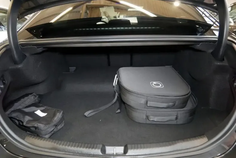 Mercedes-Benz C 63 AMG din 2024 cu 5.991 km - oferta MER159368 - foto 12