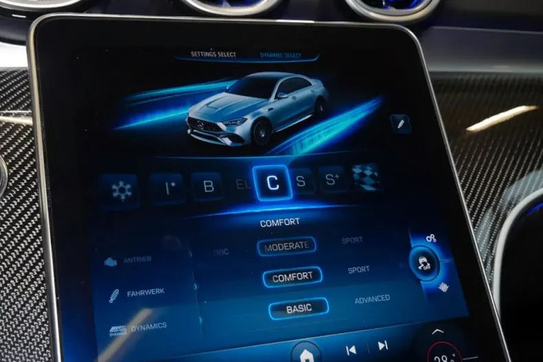 Mercedes-Benz C 63 AMG din 2024 cu 5.991 km - oferta MER159368 - foto 20