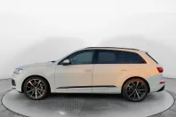 Audi Q7 din 2022 cu 46.750 km - oferta AUD159370 - foto 2