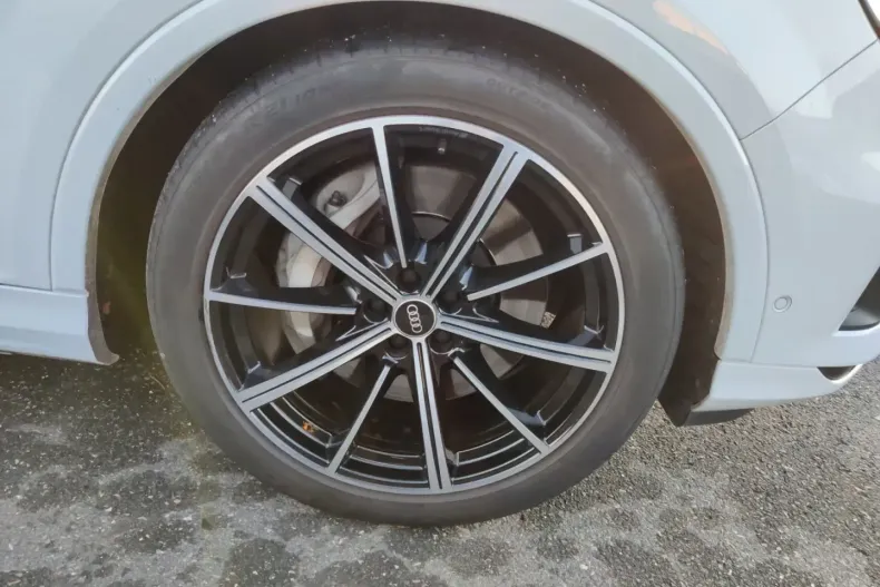 Audi Q7 din 2022 cu 46.750 km - oferta AUD159370 - foto 13