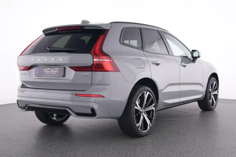 Volvo XC60 din 2025 cu 19.500 km - oferta VOL159374 - foto 2