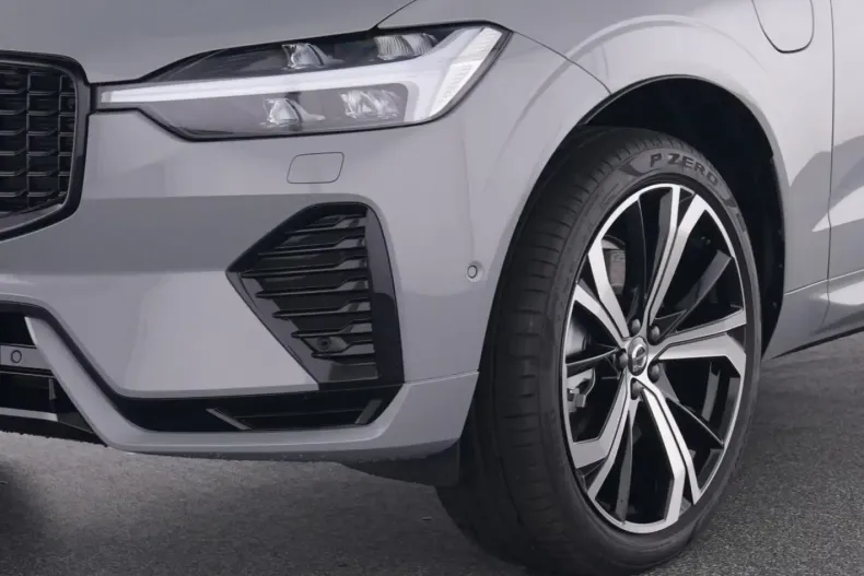 Volvo XC60 din 2025 cu 19.500 km - oferta VOL159374 - foto 8