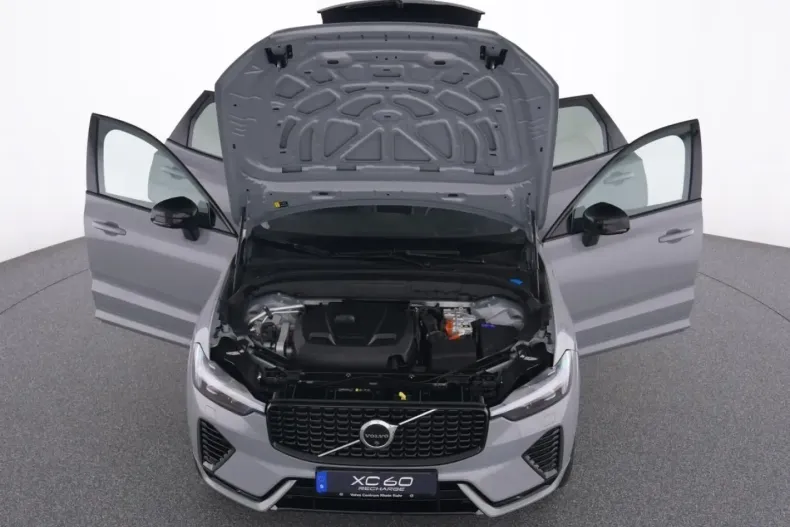 Volvo XC60 din 2025 cu 19.500 km - oferta VOL159374 - foto 12