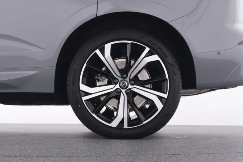 Volvo XC60 din 2025 cu 19.500 km - oferta VOL159374 - foto 20